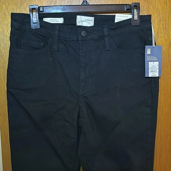 Universal Thread Black Vintage Stretch Ankle Bootcut Size 6 NWT - Picture 3 of 8